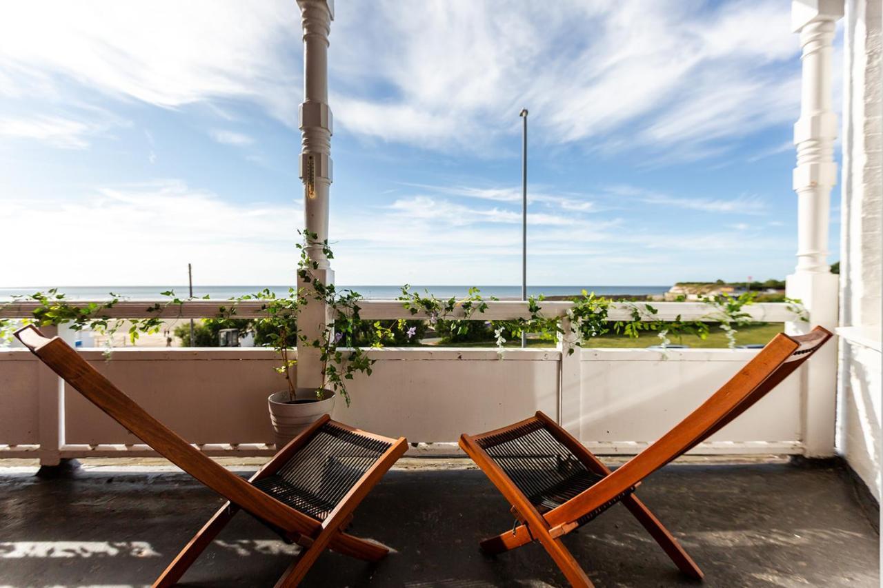 A View Of The Bay- Panoramic Sea Views- Sleeps 4 Apartman Westgate-on-Sea Kültér fotó